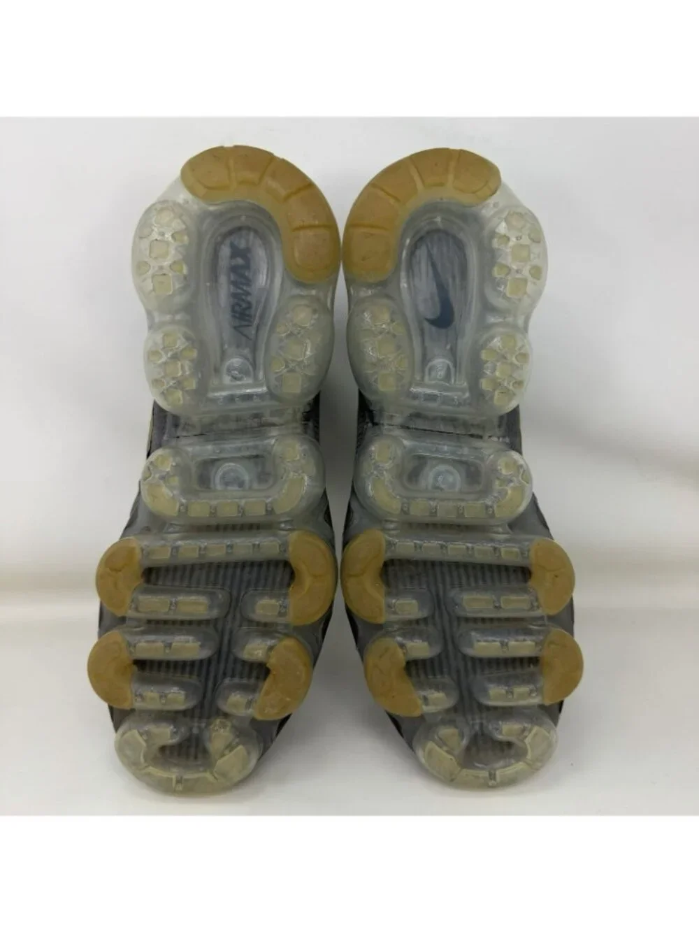 Nike Vapormax 2019 Running Shoes Gray Gold Men’s Size 6.5 / Women’s Size 8